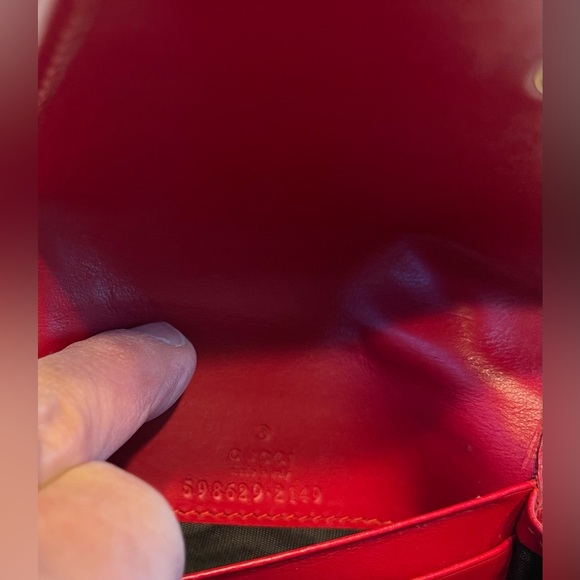 Gucci Red Marmont Compact Wallet - Picture 6 of 9